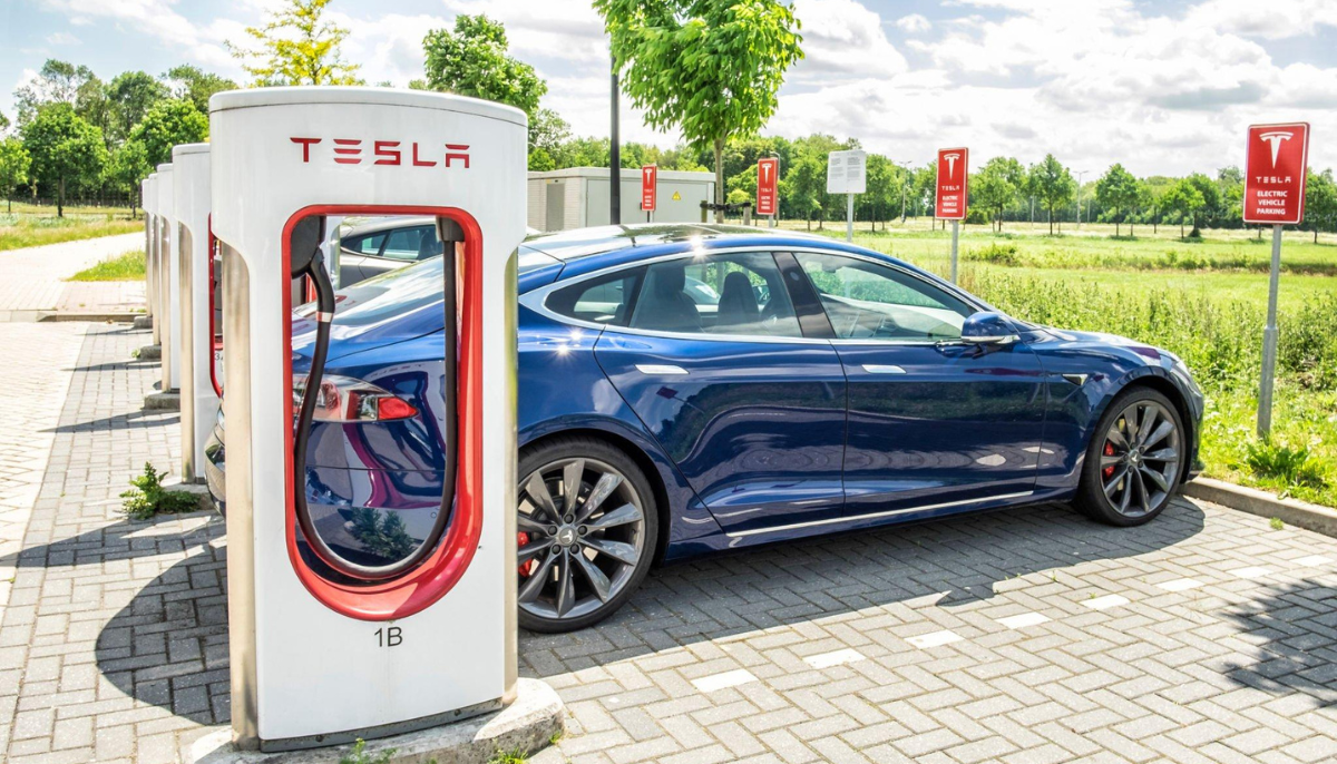 esla Model S electric car at a supercharger charging station